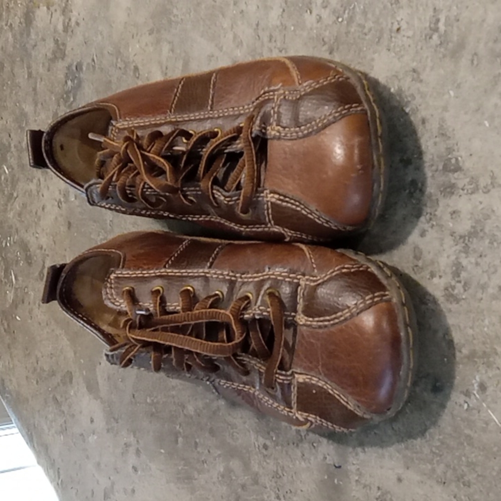 🕶️Merona 2 tone brown leather laceup shoes size 7 ladies